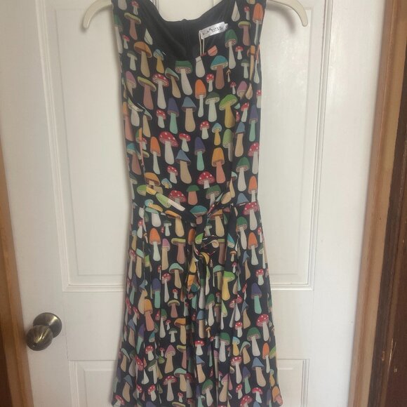 La Soul Mushroom Sleeveless Fit & Flare Dress  - S - Picture 1 of 4